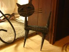 Un simpatico gatto in ferro