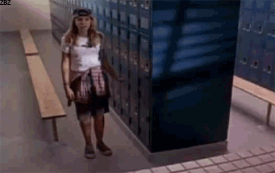 giphy2.gif