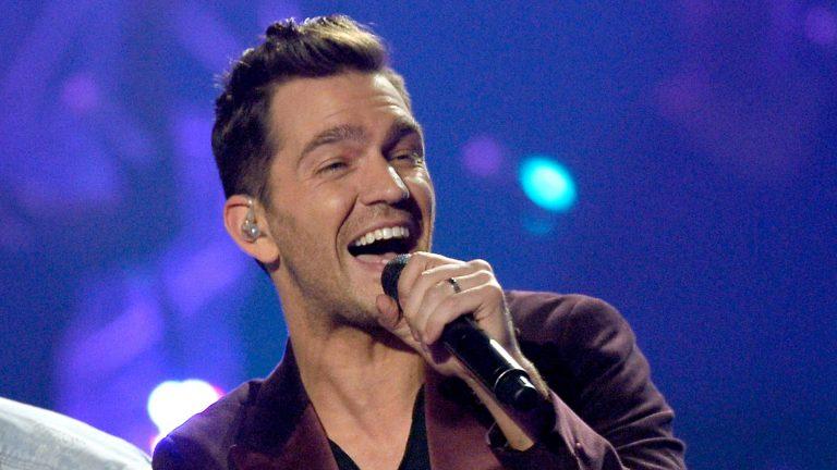 Andy-Grammer-768x432.jpg