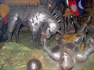 large.im001804_hotr_dog_in_armor_9286.jpg.f256d6c9ac967eed6ecb9d80a4a35344.jpg